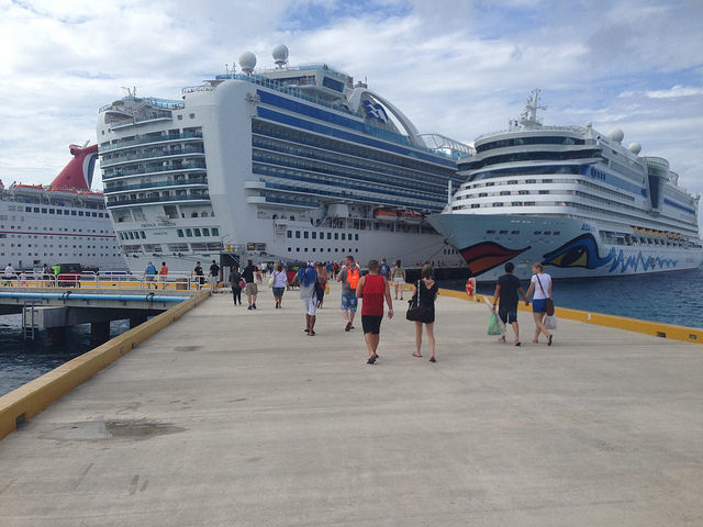 caribbean cruises last minute